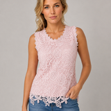 Stella – kanten top met bloemendetail voor dames